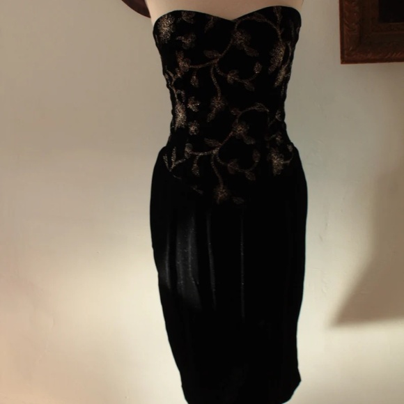 1980’s Positively Ellyn Black Velvet Dress with Gold Stitching - Picture 1 of 4